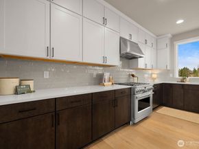 7853 S 132 Street, Seattle WA 98178