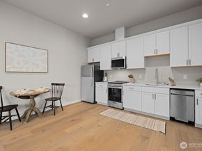 7853 S 132 Street, Seattle WA 98178