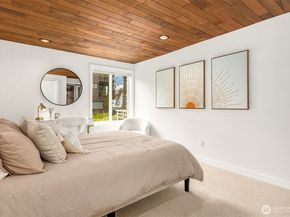 733 Lake Street S 101, Kirkland WA 98033