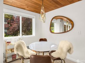 733 Lake Street S 101, Kirkland WA 98033