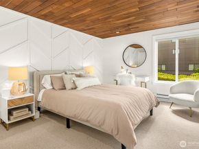 733 Lake Street S 101, Kirkland WA 98033