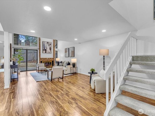 161 142ND Place NE, Bellevue WA 98007