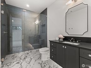 10789 SE 10th Street, Bellevue WA 98004