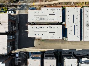 312 7th Lane S 33, Kirkland WA 98033