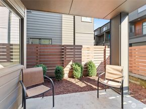 312 7th Lane S 33, Kirkland WA 98033