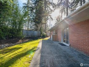 2408 148th Street SW, Lynnwood WA 98087