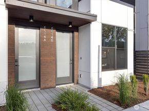 6614 Carleton Avenue S B, Seattle WA 98108