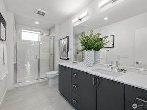 6614 Carleton Avenue S B, Seattle WA 98108