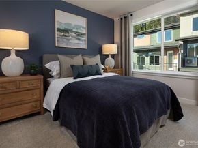 13205 NE 127th Way D, Kirkland WA 98034