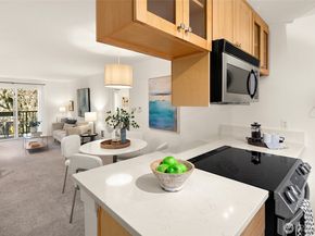 14210 NE 181st Place M202, Woodinville WA 98072