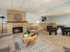 17014 NE 28th Place, Bellevue WA 98008