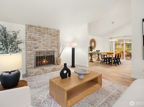 17014 NE 28th Place, Bellevue WA 98008