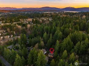 17014 NE 28th Place, Bellevue WA 98008