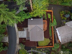 17014 NE 28th Place, Bellevue WA 98008