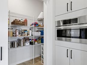 806 164th Street SW B3, Lynnwood WA 98037