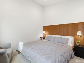 806 164th Street SW B3, Lynnwood WA 98037