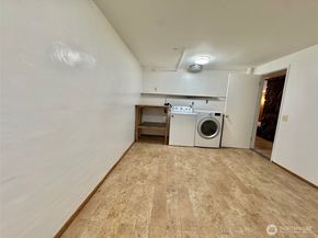 19431 107TH Avenue SE, Renton WA 98055