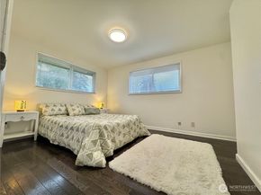 19431 107TH Avenue SE, Renton WA 98055