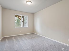 37639 30th Place S, Federal Way WA 98003