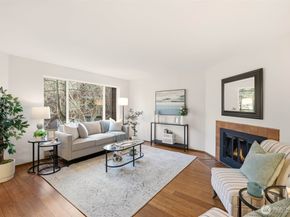 2316 NE 89th Street 2316, Seattle WA 98115