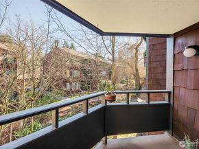 2316 NE 89th Street 2316, Seattle WA 98115