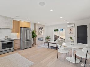 6315 9th Avenue NW, Seattle WA 98107