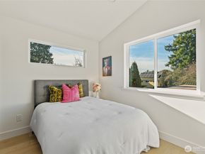 6315 9th Avenue NW, Seattle WA 98107