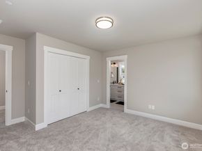 20403 94th Drive NE, Bothell WA 98011