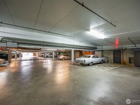 3421 SW Roxbury Street 401, Seattle WA 98126