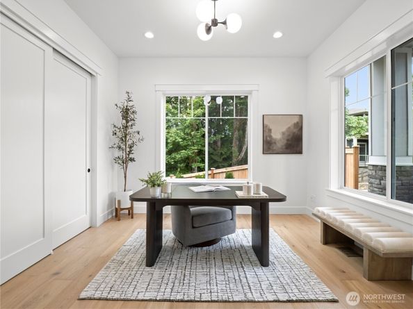 15419 NE 106th Street, Redmond WA 98052