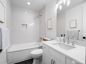 15419 NE 106th Street, Redmond WA 98052