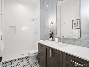 15419 NE 106th Street, Redmond WA 98052