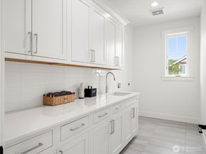 15419 NE 106th Street, Redmond WA 98052