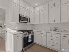 15815 47th Avenue S, Tukwila WA 98188