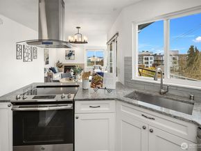 150 Valley Street 302, Seattle WA 98109