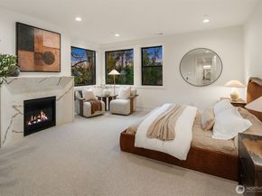 822 91st Avenue NE, Bellevue WA 98004