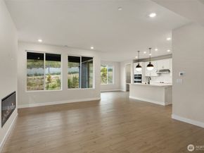 23779 Marinwood Circle NE 03112, Kingston WA 98346