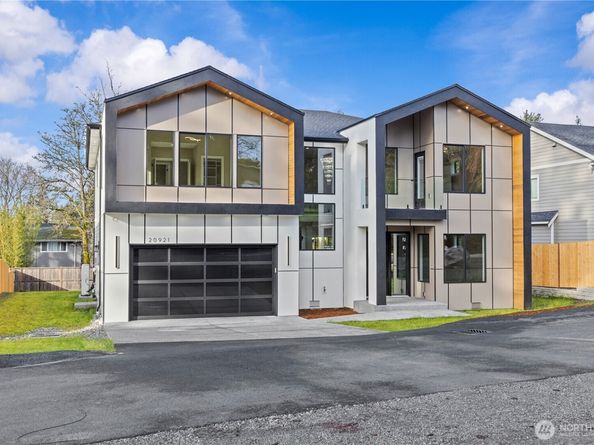 20921 1st Place S, Des Moines WA 98198