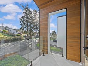 20921 1st Place S, Des Moines WA 98198