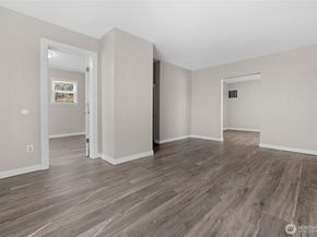 1925 Lombard Avenue A, Everett WA 98201