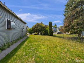 1925 Lombard Avenue A, Everett WA 98201