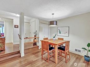 4629 W Lake Sammamish Parkway SE H206, Issaquah WA 98027