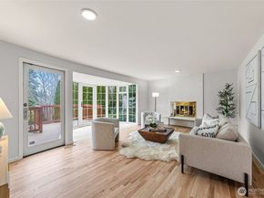 12412 NE 4th Place, Bellevue WA 98005