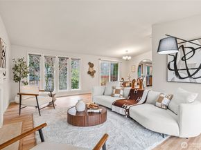 12412 NE 4th Place, Bellevue WA 98005