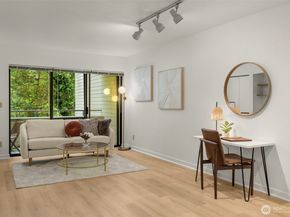 211 Summit Avenue E S218, Seattle WA 98102