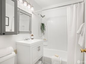 9230 31st Avenue SW, Seattle WA 98126