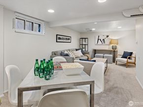 8060 Dibble Avenue NW, Seattle WA 98117