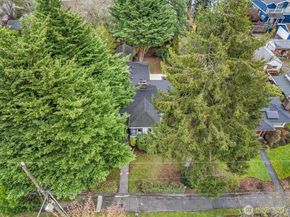 8060 Dibble Avenue NW, Seattle WA 98117