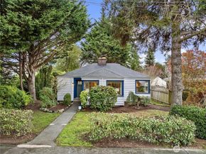 8060 Dibble Avenue NW, Seattle WA 98117