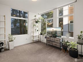 9242 A 17th Avenue SW, Seattle WA 98106